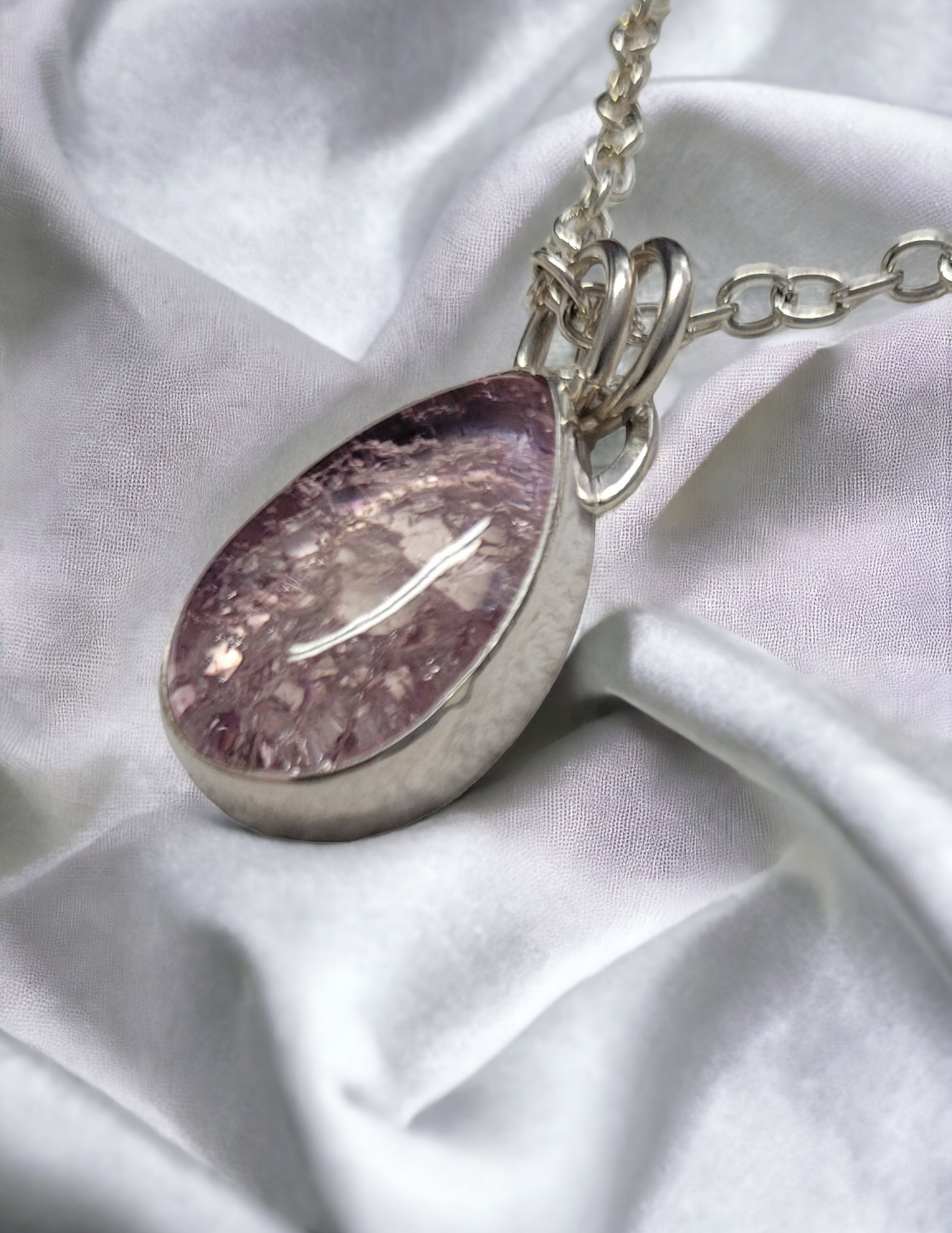 Lilac Crackle Quartz Pendant